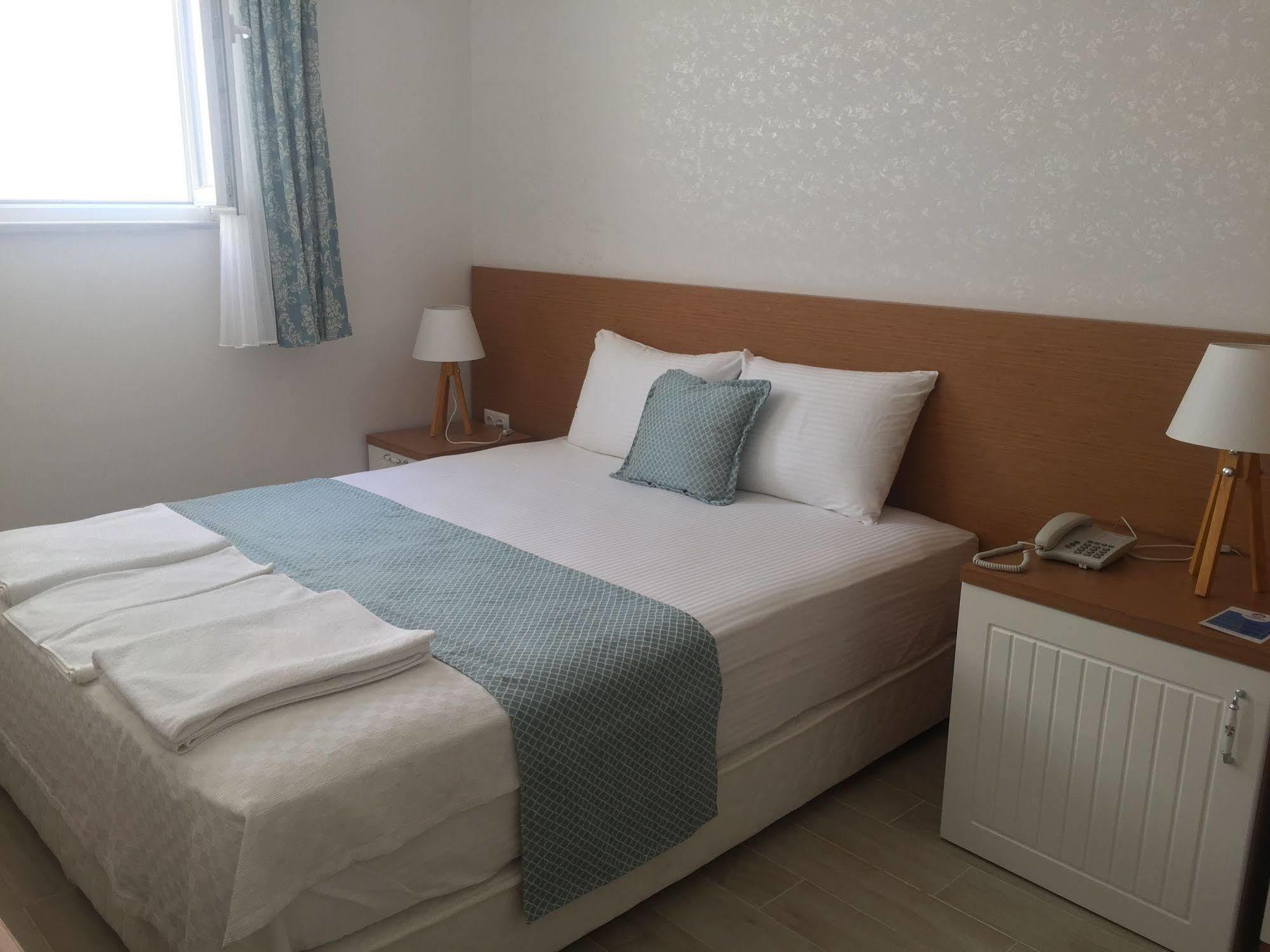 Garden Ada Hotel Бозджаада Экстерьер фото