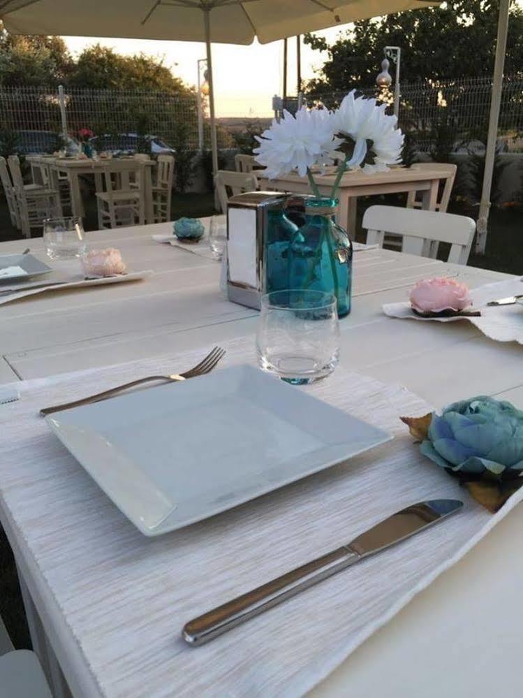 Garden Ada Hotel Бозджаада Экстерьер фото